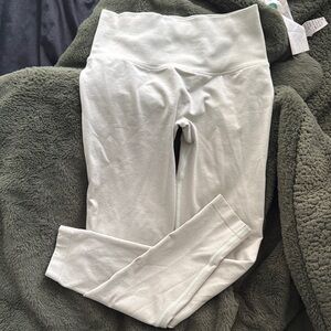 BuffBunny light green High-Rise Performance Leggings